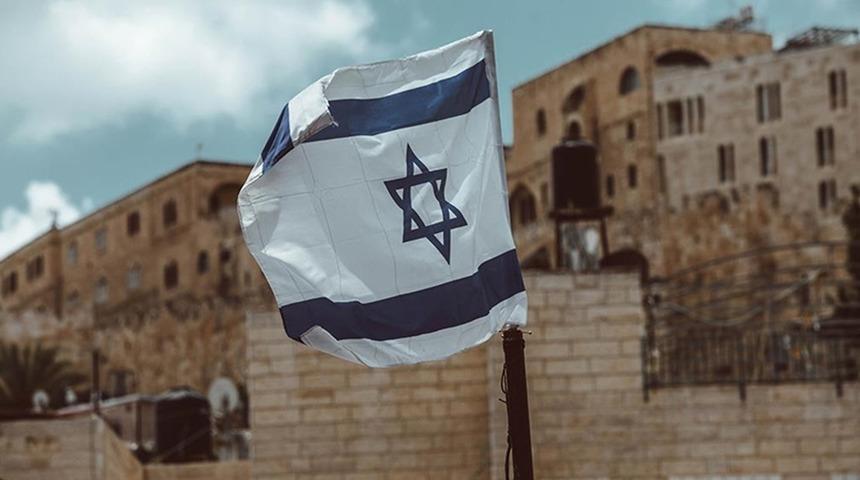 İsrail'den L&uuml;bnan'a saldırı! 2 k&ouml;pr&uuml;y&uuml; daha vurdu