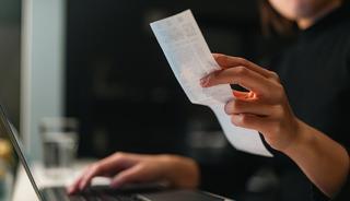 İki tarifeli d&ouml;nem başladı! Y&uuml;zde 70&rsquo;e yakın zamlı olacak