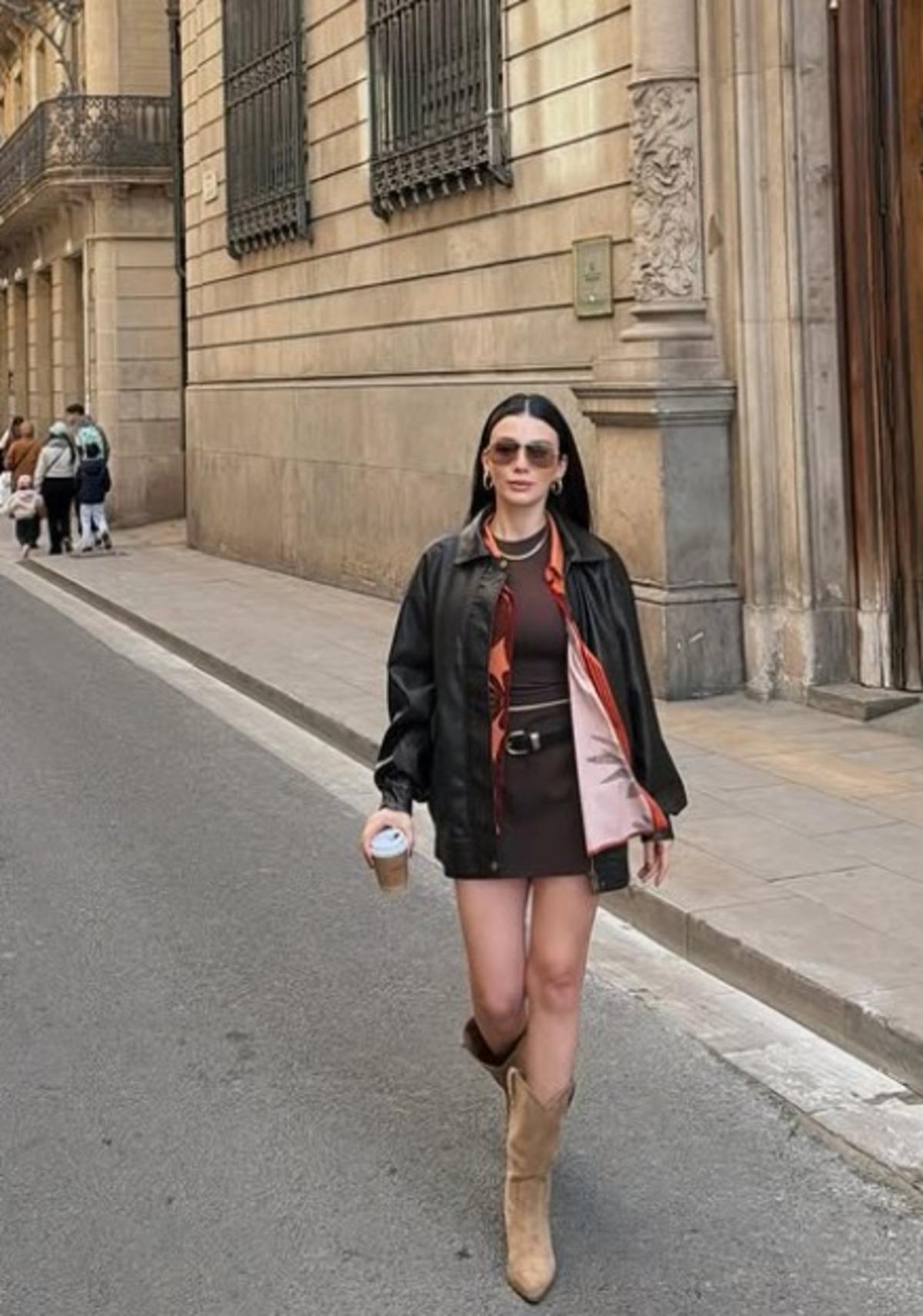 &Ouml;zge Yağız ın tatil pozları &ccedil;ok beğenildi! Peş peşe yayınladı 2