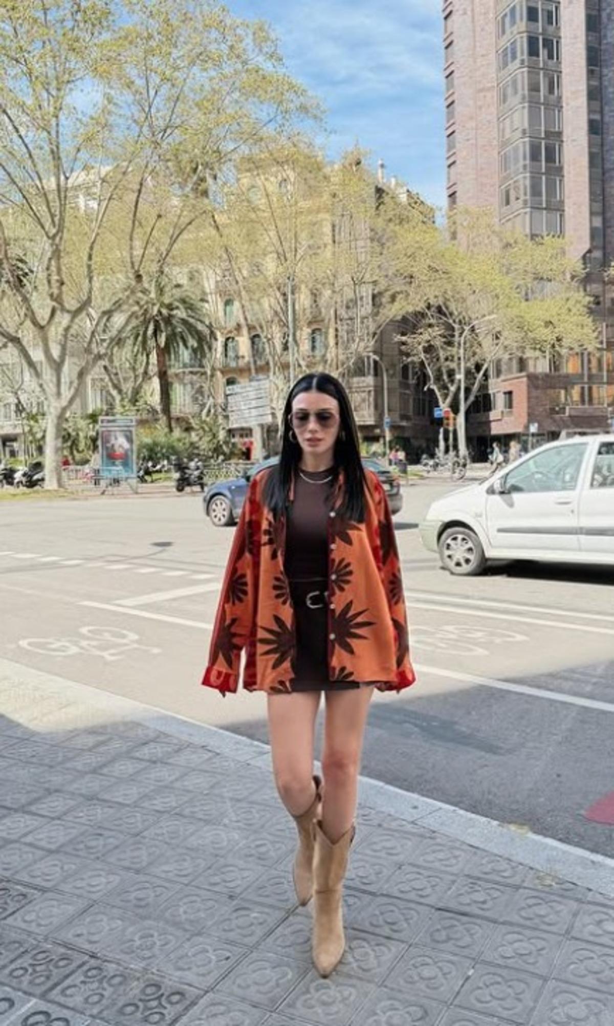 &Ouml;zge Yağız ın tatil pozları &ccedil;ok beğenildi! Peş peşe yayınladı 3