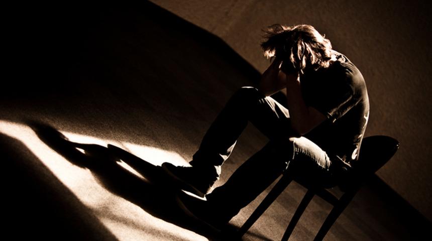 Yeni d&ouml;nemin pandemisi: "Yayılmış bir intihardır, tuzağa d&uuml;şmeyin"