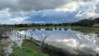Çanakkale'de sağanak yağış nedeniyle yollar kapandı