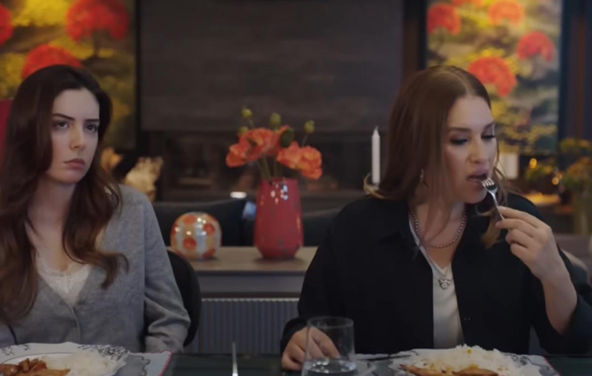 Kızılcık Şerbeti nde  domuz eti  g&ouml;ndermesi! O sahne hatırlatıldı! Yorum yağdı 3