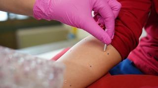 Soğuk algınlığı ile karıştırmayın! Uzman isimden bahar alerjisi uyarısı