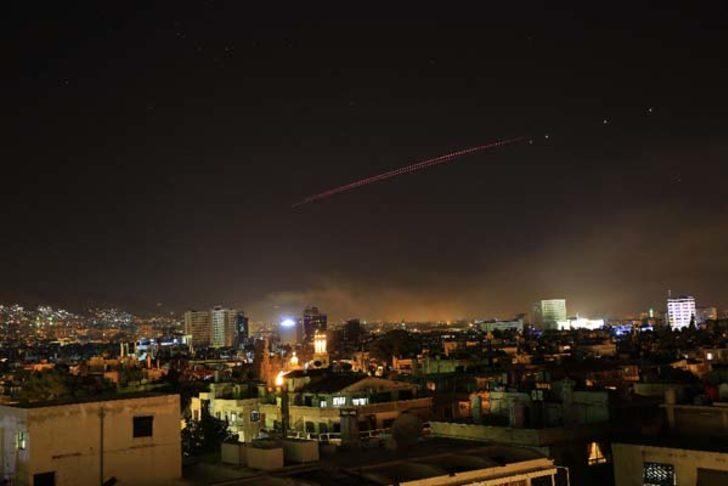 ABD, İngiltere ve Fransa ile birlikte Suriye'yi vurdu! G3