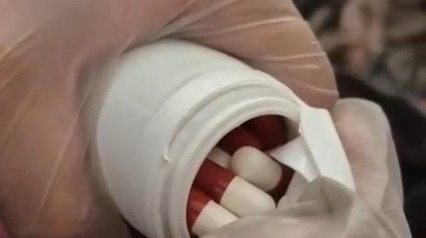 Evinde 2 bin 200 ade&ccedil; sentetik hap ele ge&ccedil;irilen şahıs tutuklandı