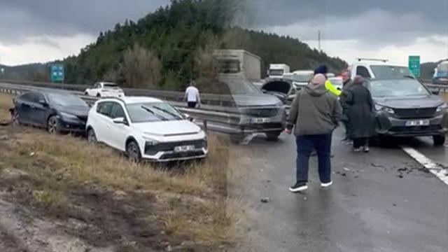 Bolu'da 10 araç zincirleme kazaya karıştı! Çok sayıda yaralı var
