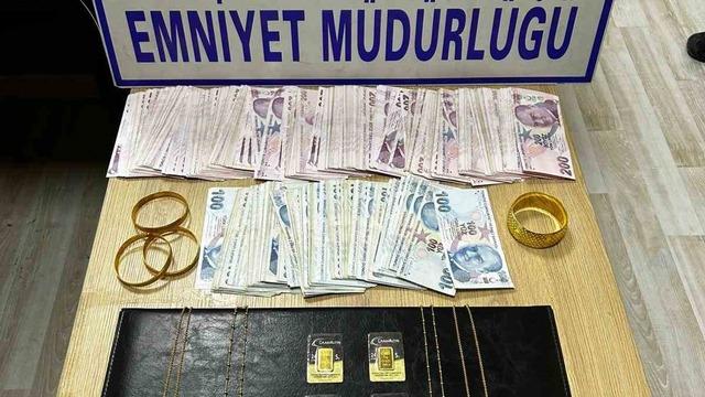 Kütahya’da sahte altınla dolandırıcılık yaptılar, Afyon’da yakalandılar