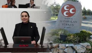 Ayy&uuml;ce T&uuml;rkeş Taş: "Babamın mezarını ziyaret etmem engellendi"