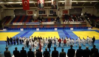 Karab&uuml;k&rsquo;te Ju Jitsu Şampiyonası başladı