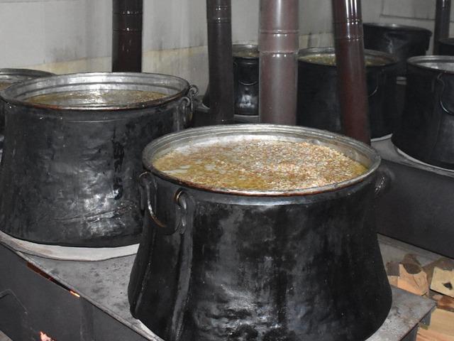 117 yıllık gelenek: 50 yıllık keşkek&ccedil;iler &ouml;d&uuml;llendirildi