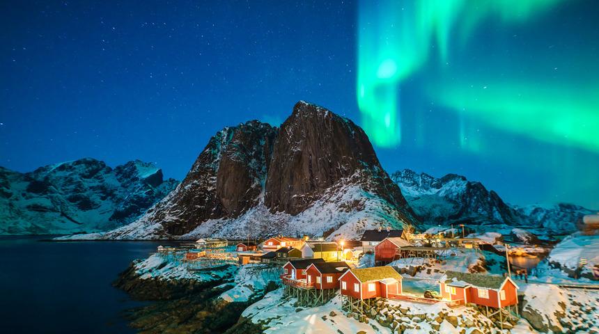 43 bin euro maaş ve bedava İzlanda tatili! Tek şartı 'k&ouml;t&uuml; fotoğraf &ccedil;ekmek'