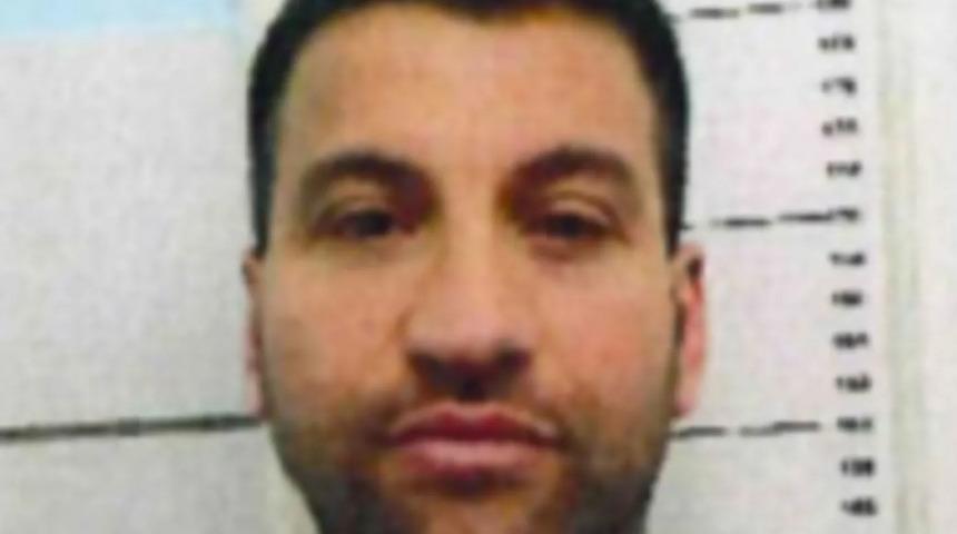 İtalya'nın en tehlikeli firariler listesindeydi! Roberto Mazzarella L&uuml;ks bir tatil tesisinde yakalandı