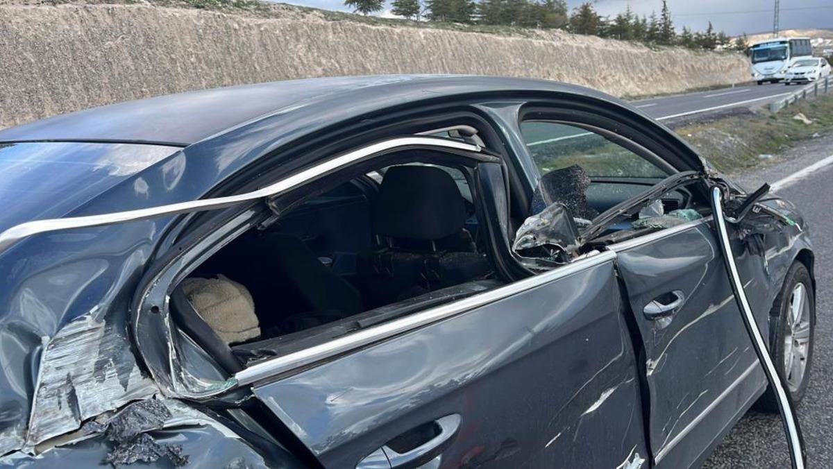 Otomobil ile tır &ccedil;arpıştı: 2 yaşındaki &ccedil;ocuk hayatını kaybetti 2