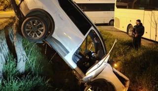 L&uuml;leburgaz'da otomobil AVM otoparkına ara&ccedil; u&ccedil;tu