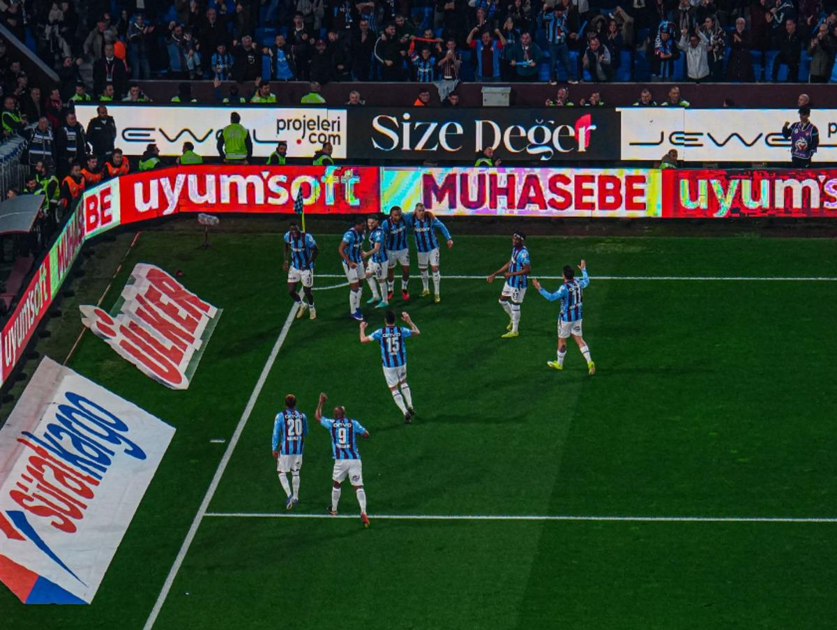 Uğurcan Çakır dan Trabzonspor maçında kötü rekor! Henüz üçüncü dakikada bu sezon bir ilk yaşadı 3