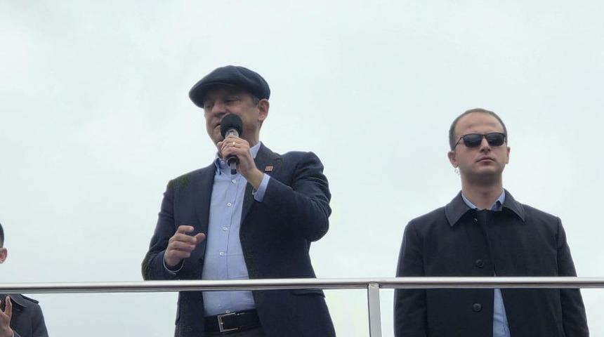 &Ouml;zg&uuml;r &Ouml;zel, K&uuml;tahya'da "Millet İradesine Sahip &Ccedil;ıkıyor" mitinginde konuştu