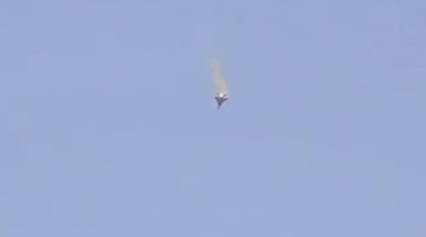 İran'da d&uuml;ş&uuml;r&uuml;len ABD u&ccedil;ağının pilotu kurtarıldı