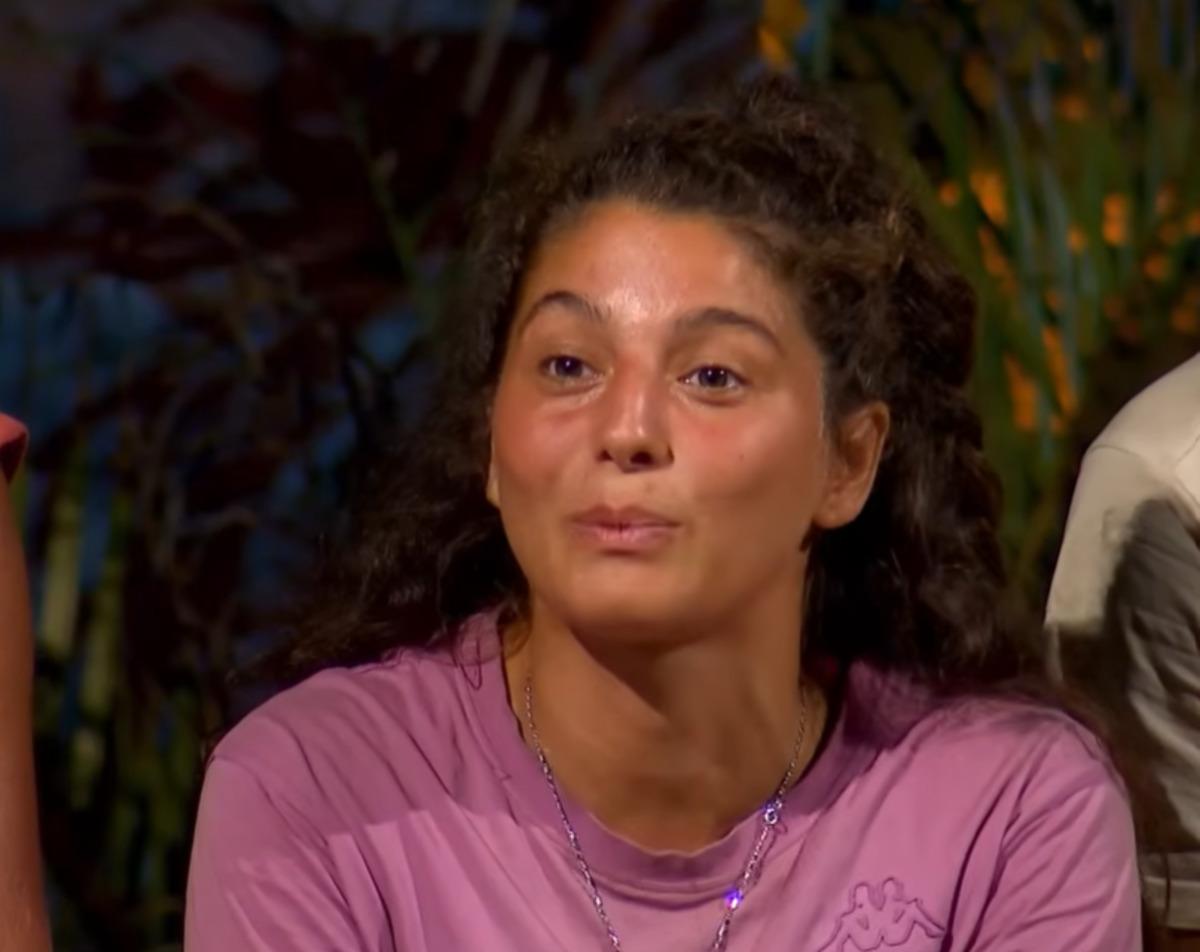Seren Ay &Ccedil;etin Survivor dan ayrıldı mı? Sevgilisi y&uuml;z&uuml;nden konseyi terk etmişti 3