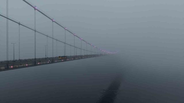 İstanbul Boğazı’nda sis etkili oldu