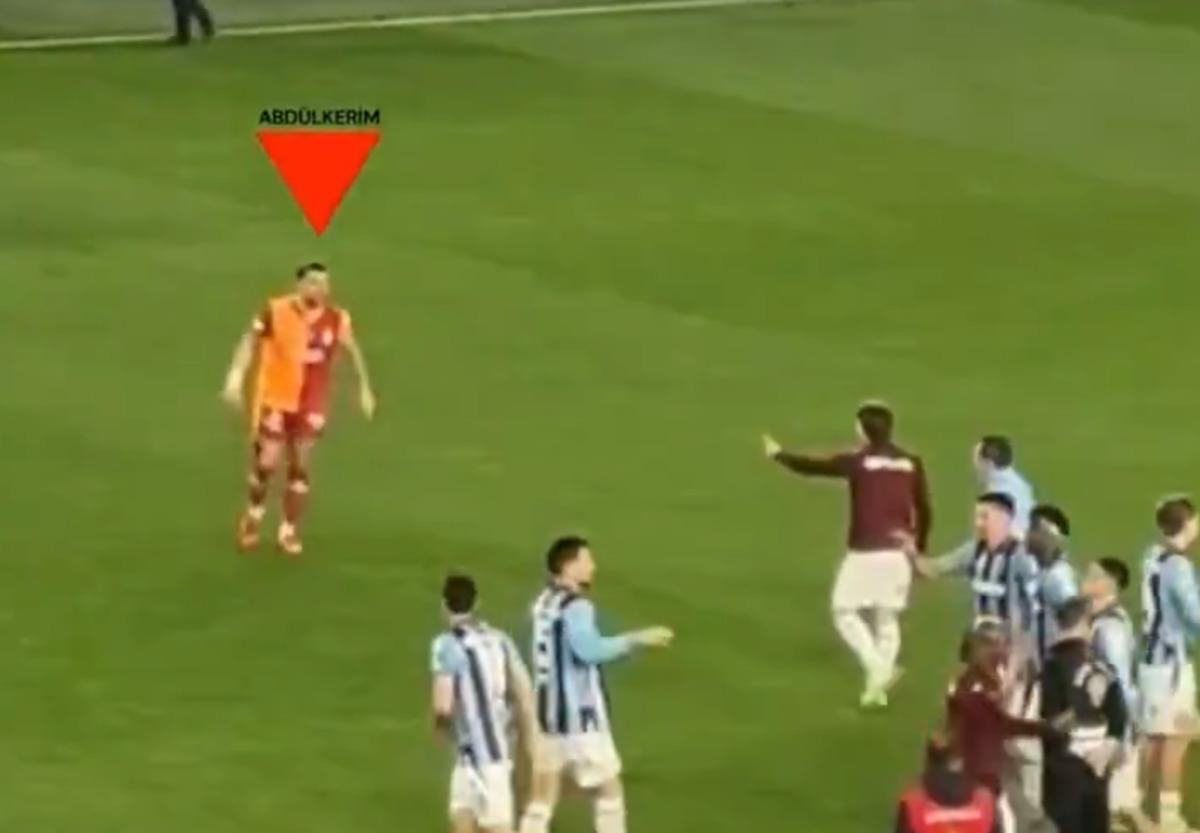 Galatasaray taraftarı Onuralp Çakıroğlu nu hedef aldı! Genç oyuncuya küfreden bile var 1