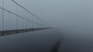 İstanbul Boğazı sisin içinde kayboldu!