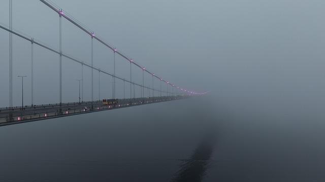 İstanbul Boğazı sisin içinde kayboldu!
