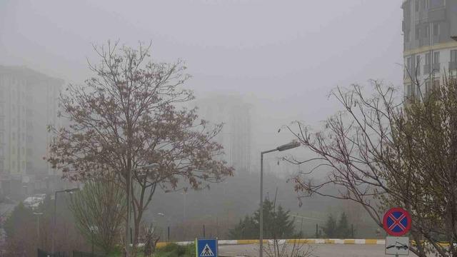 Anadolu Yakası’nda yoğun sis etkili oldu: Görüş mesafesi düştü, sürücüler zor anlar yaşadı 4