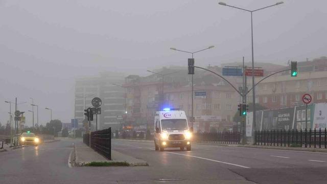 Anadolu Yakası’nda yoğun sis etkili oldu: Görüş mesafesi düştü, sürücüler zor anlar yaşadı 3