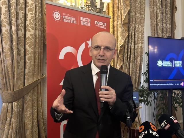 Faiz kararı iddiası dış basında g&uuml;ndem oldu! Bakanlıktan ve TCMB'den 'Mehmet Şimşek' a&ccedil;ıklaması