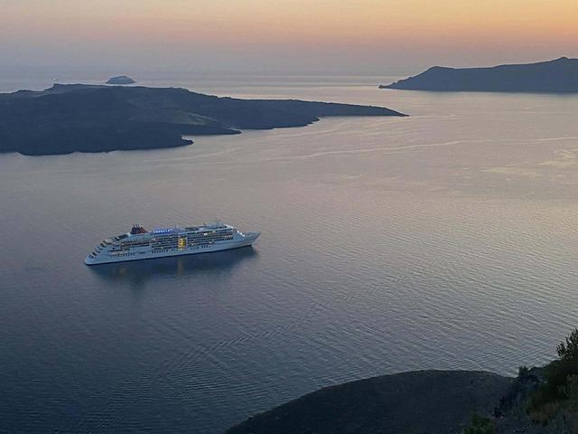 T&uuml;rkler, Yunan adalarına akın etti! Kapıda vize uygulaması sonrası 5 kat arttı