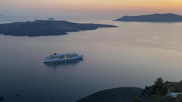 Türkler, Yunan adalarına akın etti! Kapıda vize uygulaması sonrası 5 kat arttı