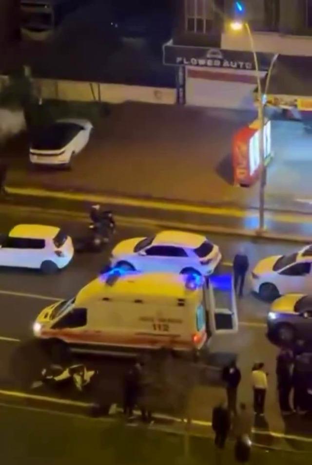 Diyarbakır&rsquo;da otomobil motosiklete &ccedil;arptı: 1 yaralı 1
