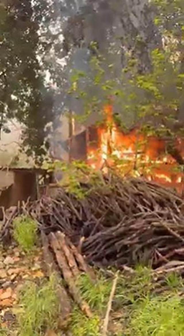 Alanya&rsquo;da m&uuml;stakil ev yangını korkuttu 8