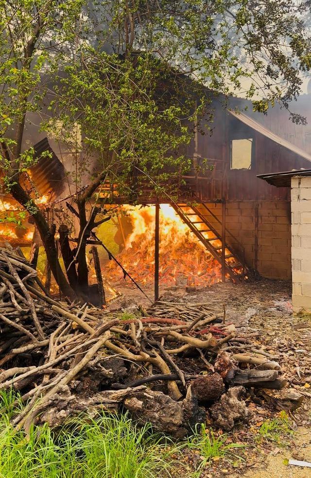 Alanya&rsquo;da m&uuml;stakil ev yangını korkuttu 2