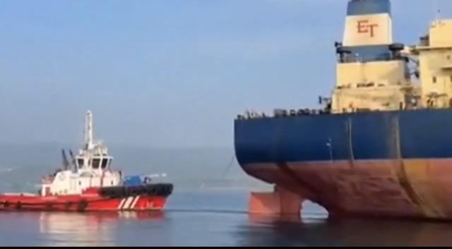 Çanakkale Boğazı’nda tanker makine arızası yaptı 1
