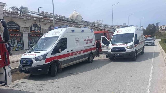 Antalya’da iş merkezinde yangın paniği 5