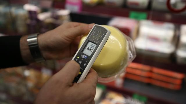 Bakan Yumaklı 'Kırmızı çizgimiz' diyerek açıkladı: 112 bin 770 gıda denetimi