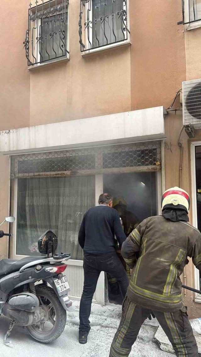 Bursa&rsquo;da jenerat&ouml;r yangını korkuttu 4