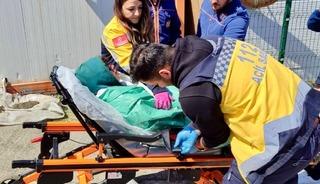 Sarıyer'de kayalıklardan d&uuml;şen kişi kurtarıldı