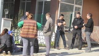 Tartıştığı eşini av tüfeğiyle öldürdü