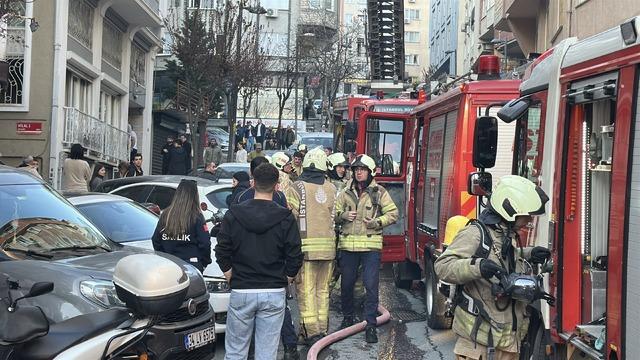 Şişli'de otelde yangın paniği: Mahsur kalanları itfaiye kurtardı