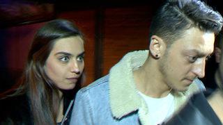 Evlendikten sonra Mesut Özil dövmesi