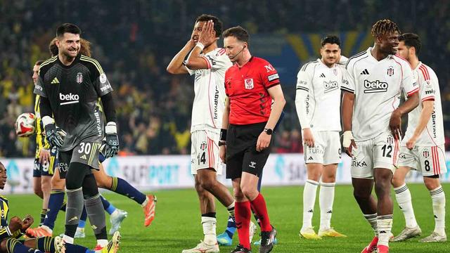 Kadıköy'de geceye damga vuran isyan! Agbadou: Utanılacak bir durum