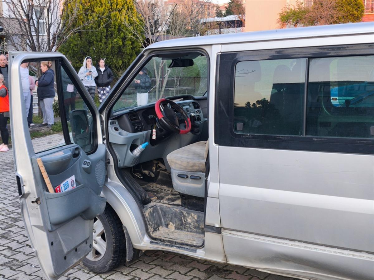 Otoparkta minibüsü park ettikten sonra tabancayla vurularak öldürüldü 2