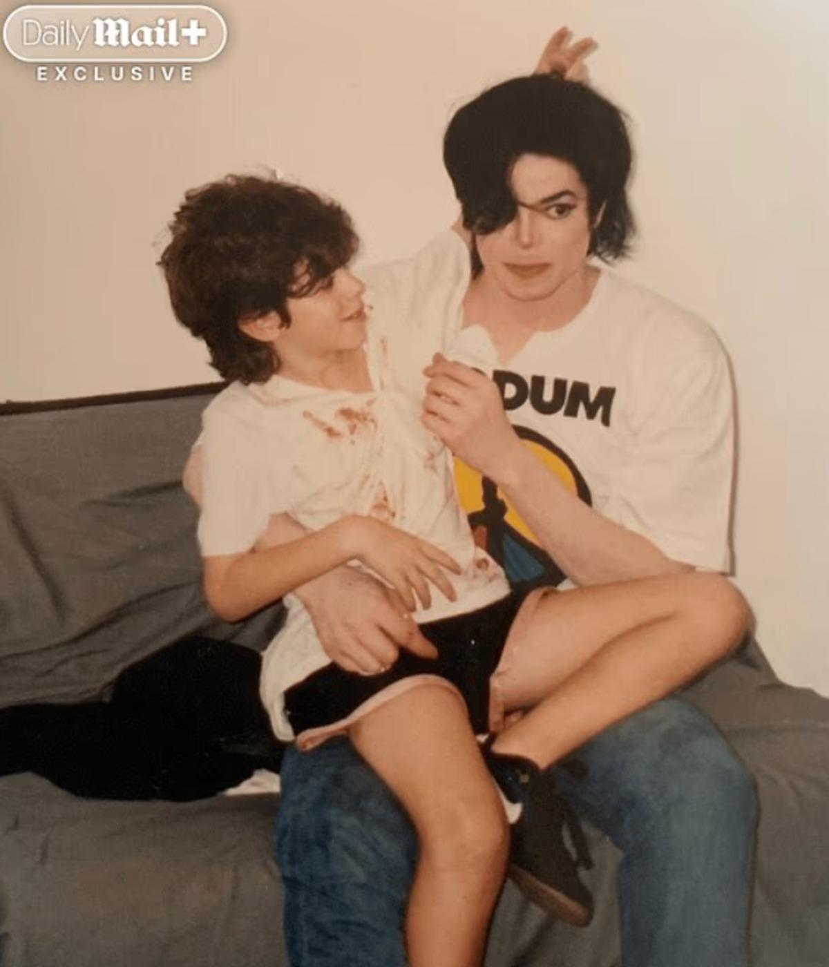 Michael Jackson&rsquo;a &ccedil;ocuk tacizi davası: Hi&ccedil; yayınlanmayan fotoğraflar 3