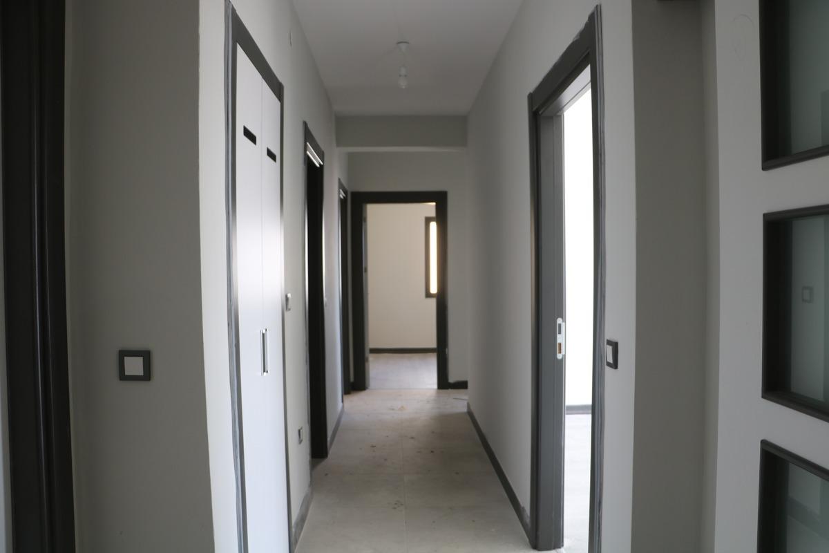 Bir ilde kira fiyatları 7 bin TL ye kadar d&uuml;şt&uuml;:  5 bin TL ye bile veren var  4