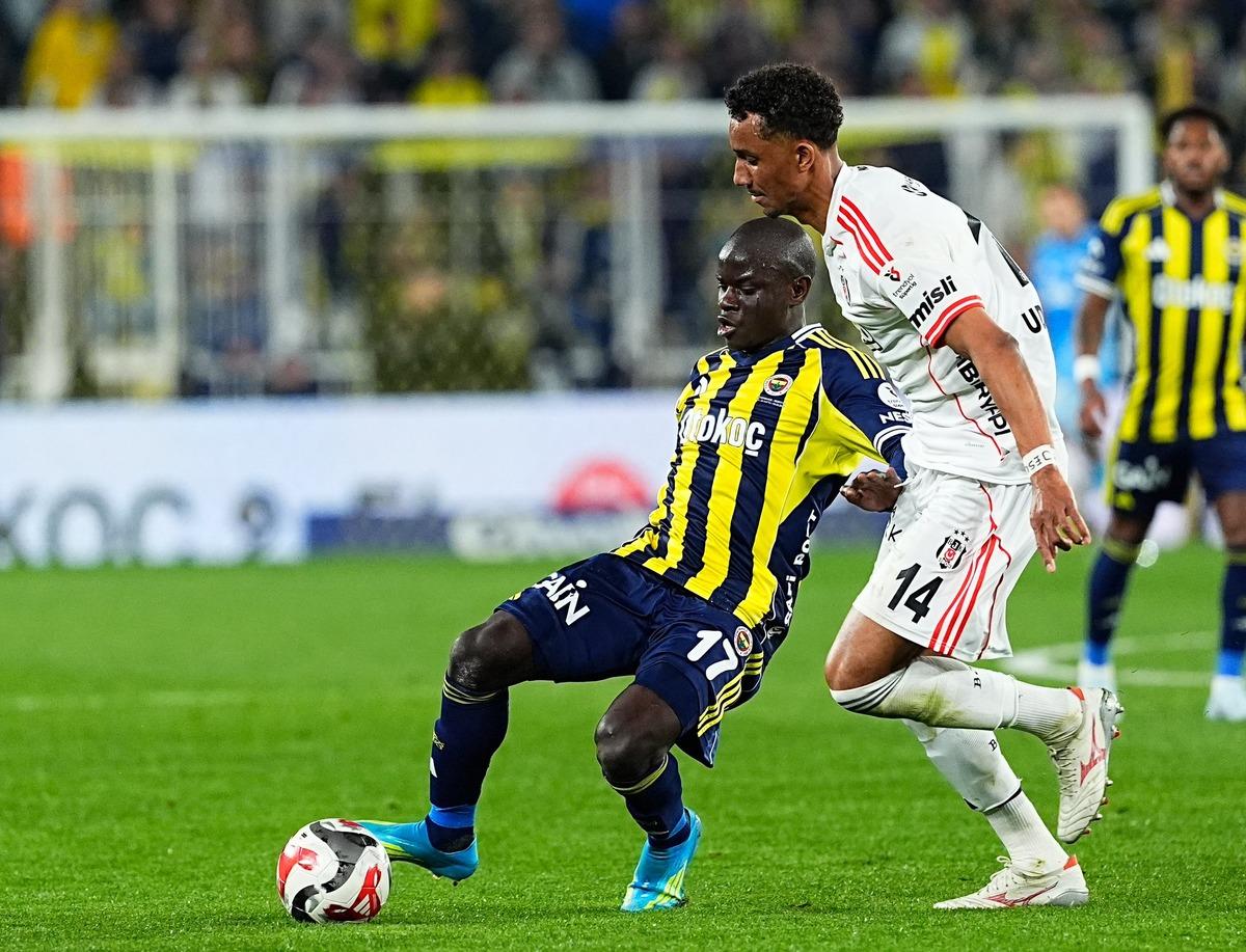 Beşiktaş derbisinin yıldızı oldu! Kante i&ccedil;in &ouml;vg&uuml;ler doldu taştı: "Daha ne yapacak? Takımı tek başına ayağa kaldırdı" 4