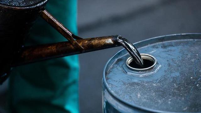 Küresel yakıt kıtlığı hükümetleri talep kontrolüne itiyor