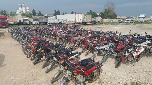 Şanlıurfa'da 62 çalıntı motosiklet ele geçirildi